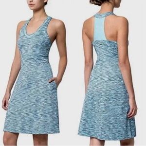 MPG Mondeta Women
Sleeveless Halter A-Line Dress Pockets Activewear Athleisure L